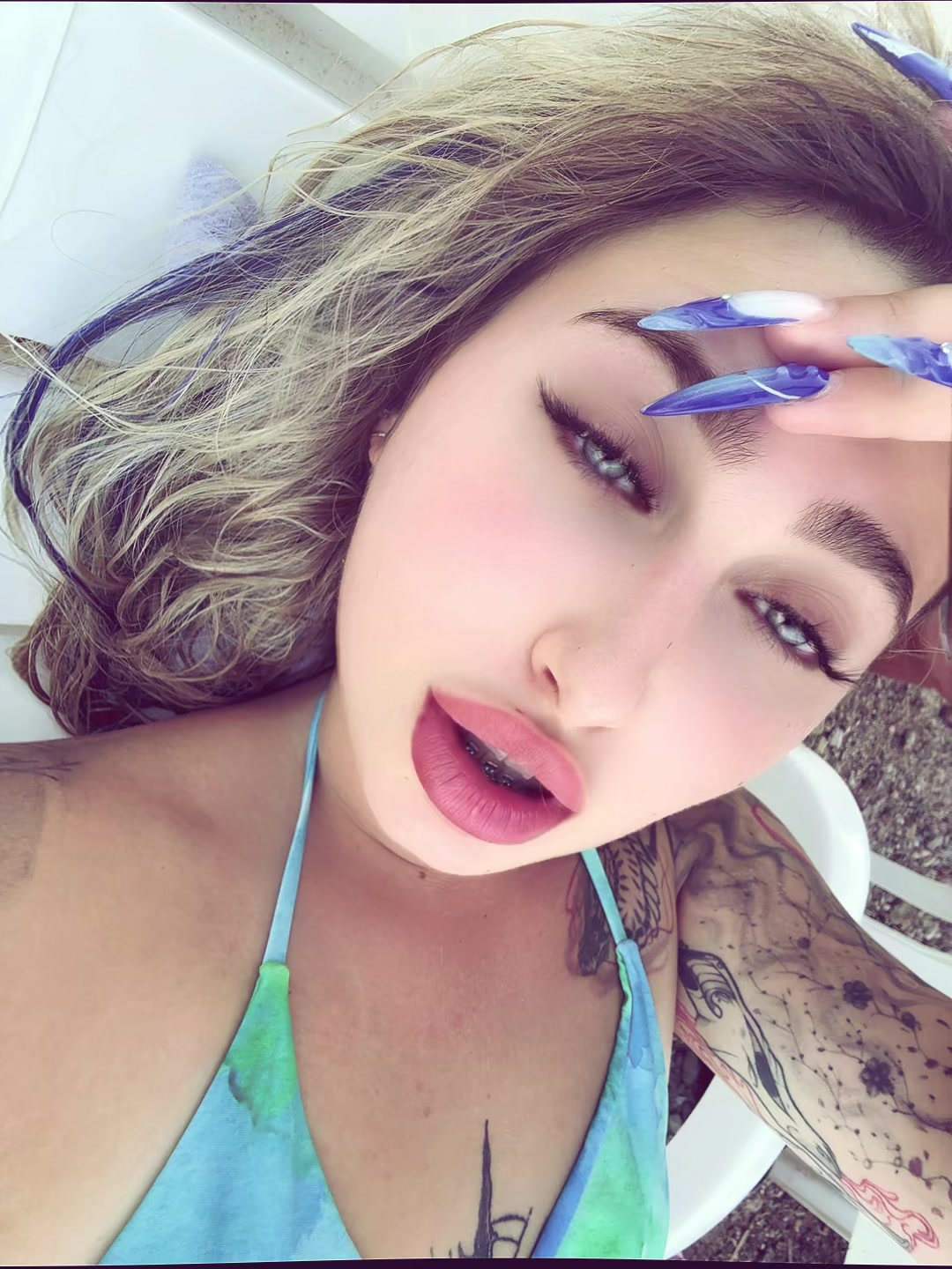 @Sovenok_