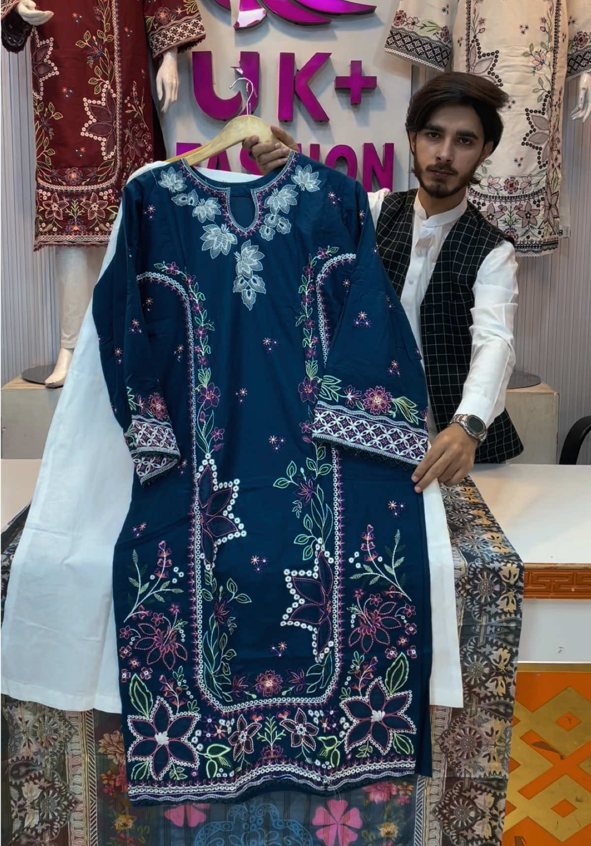 @UK+Fashion