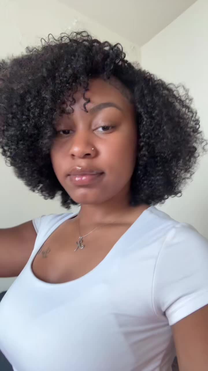 @keliseypooh