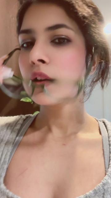 @KomalSethi