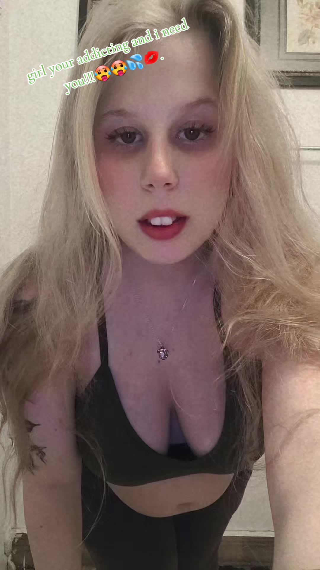 @BunnyyXoo🤍💋🐇