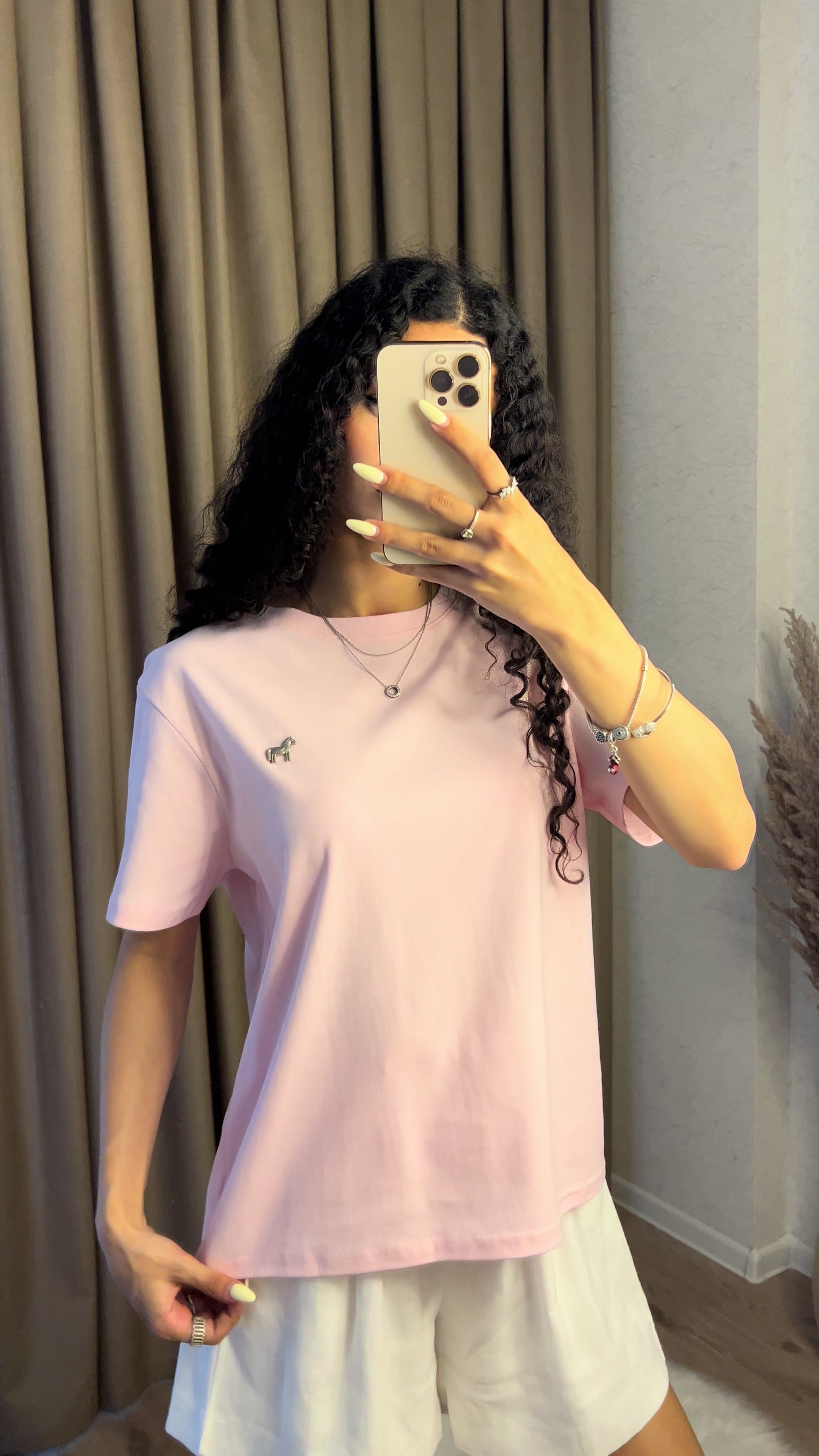 @honeyclosset