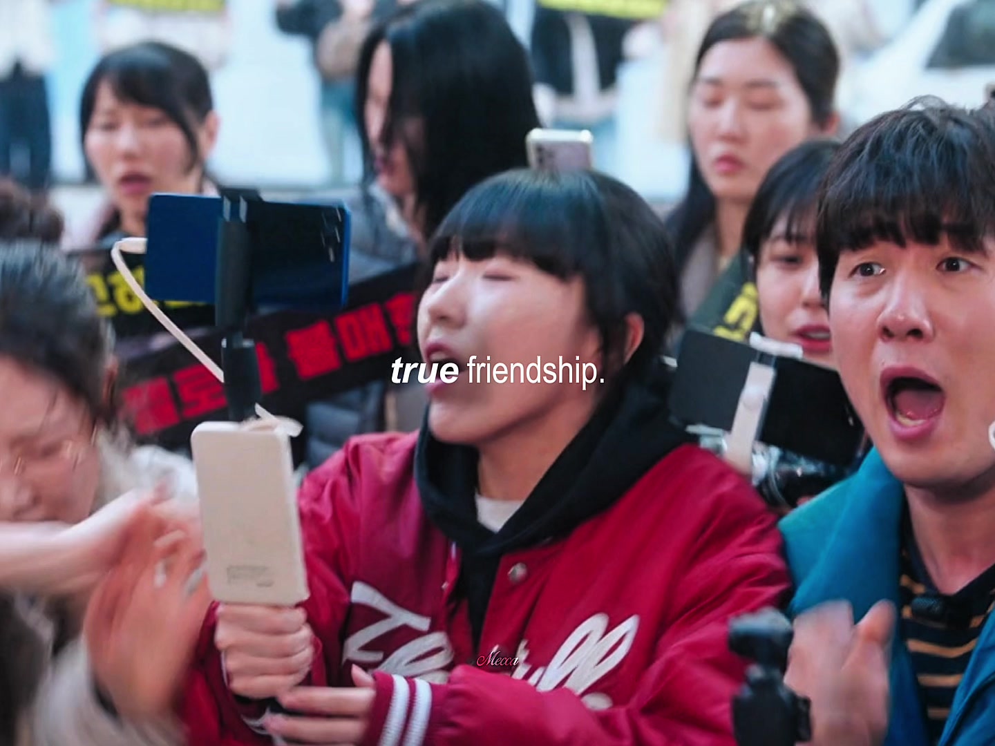 @𝒟`𝒎𝒆𝒄𝒄𝒂.
