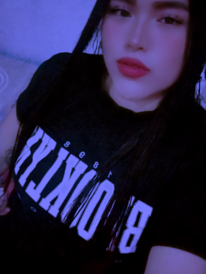 @🍒lizz🍒
