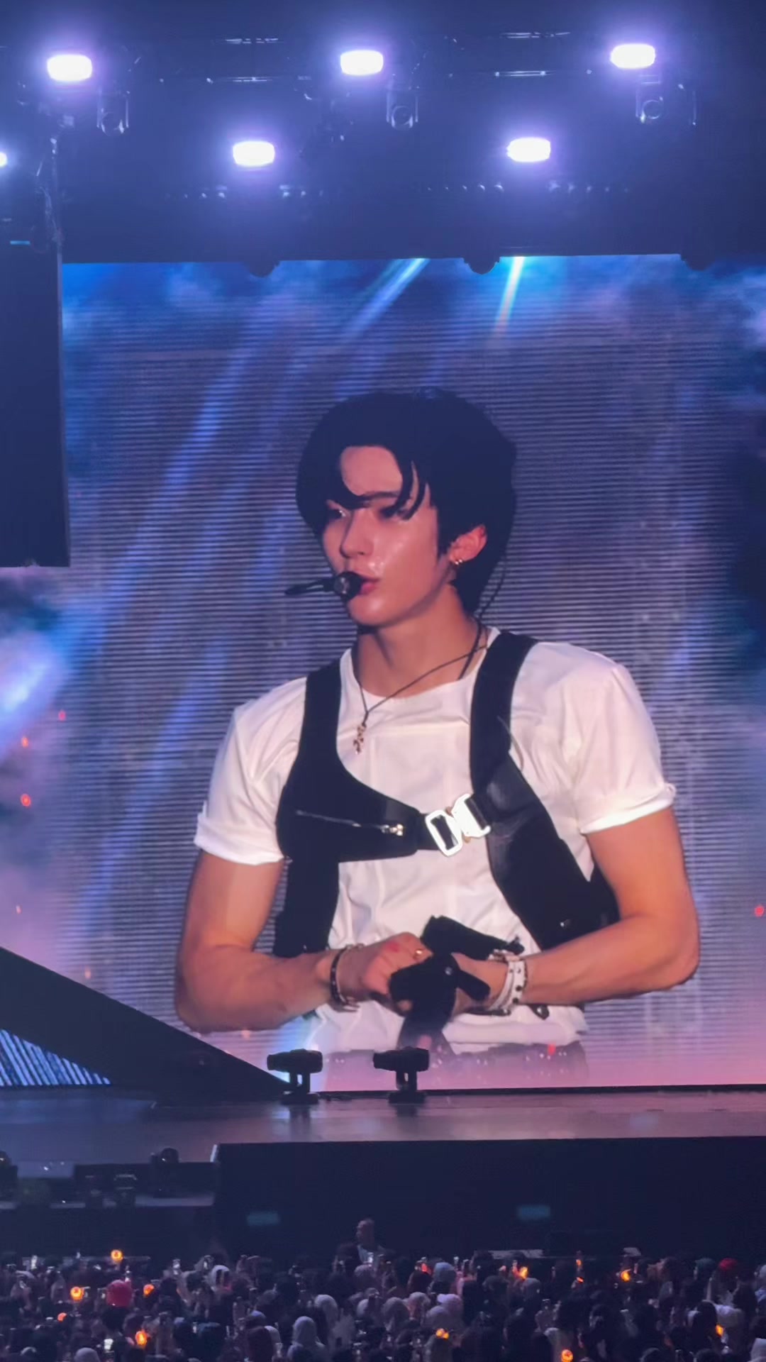 @sehunwaifeu