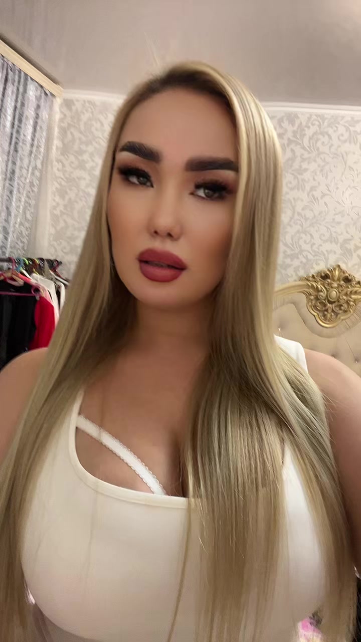 @Айгөлек