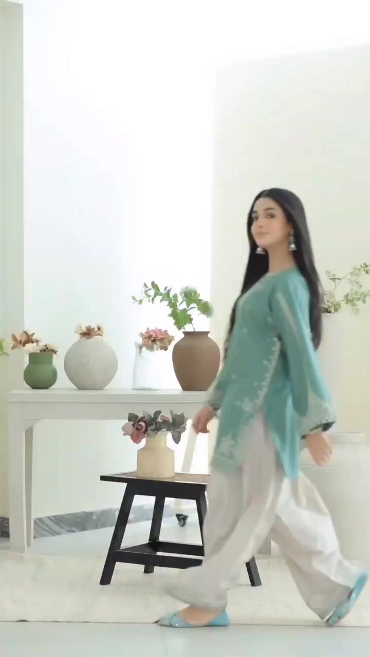 @Laiba Khan Official🌸