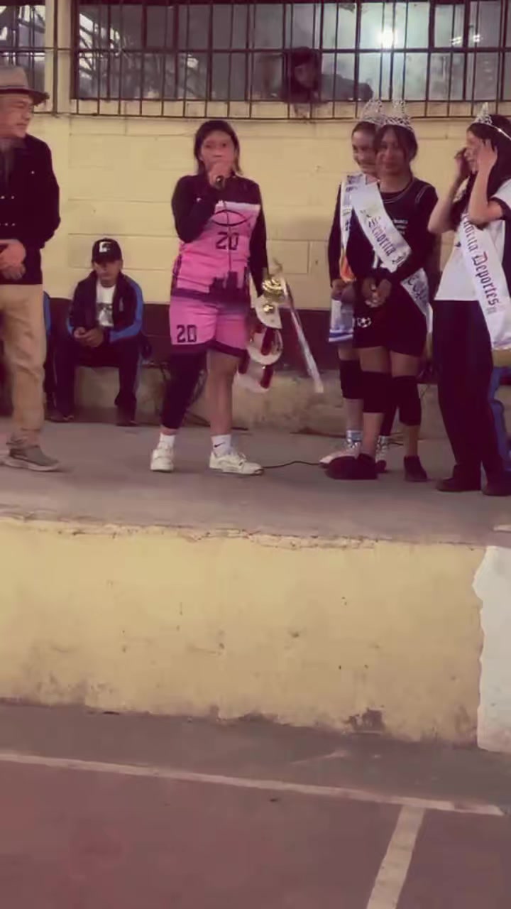 @Anyilopez🗣🎭