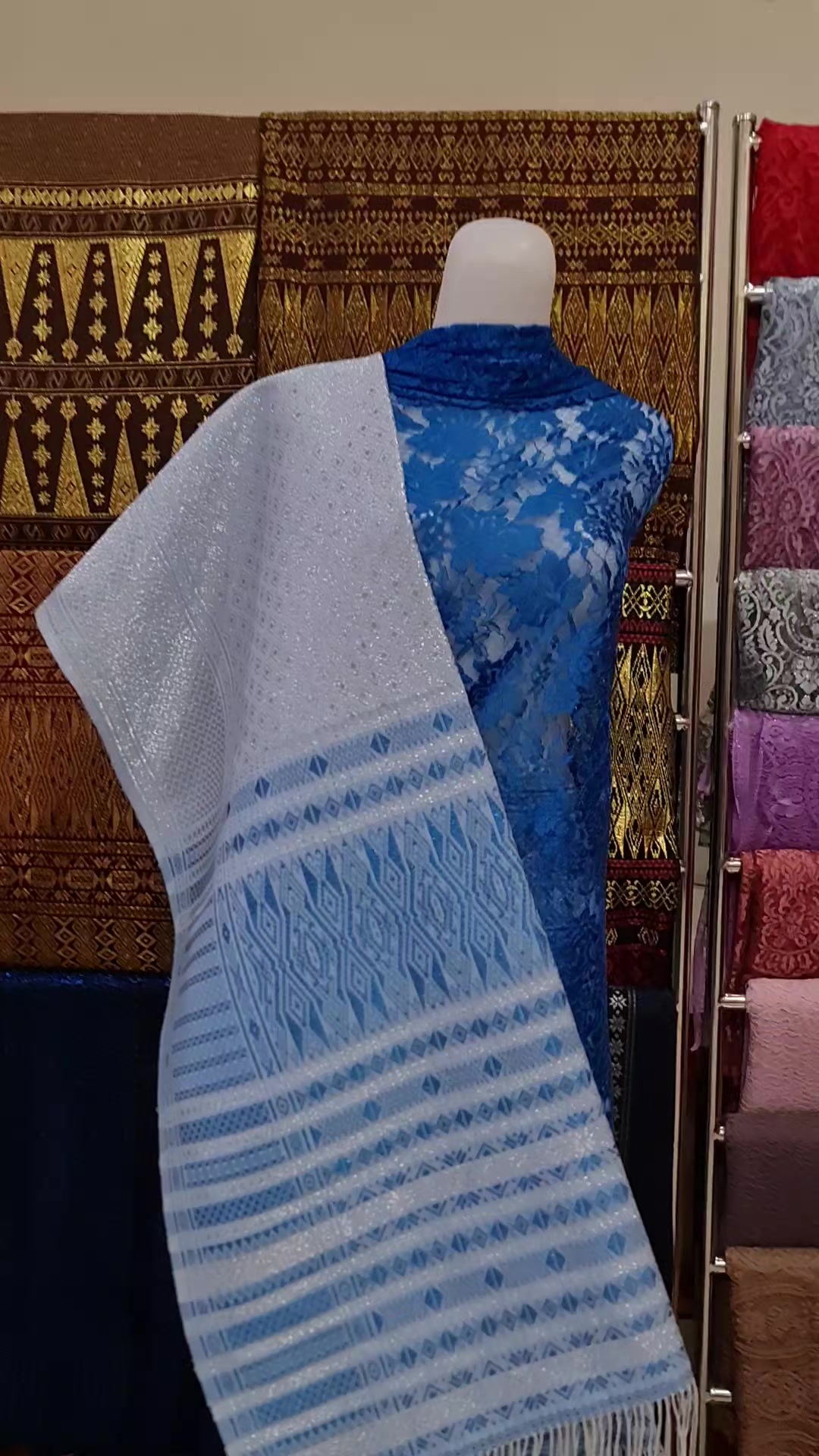 @Yuana Gallery Songket