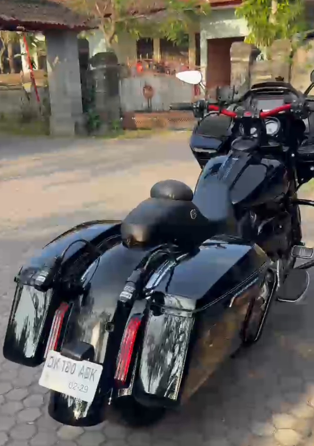 @99bigbike_garage