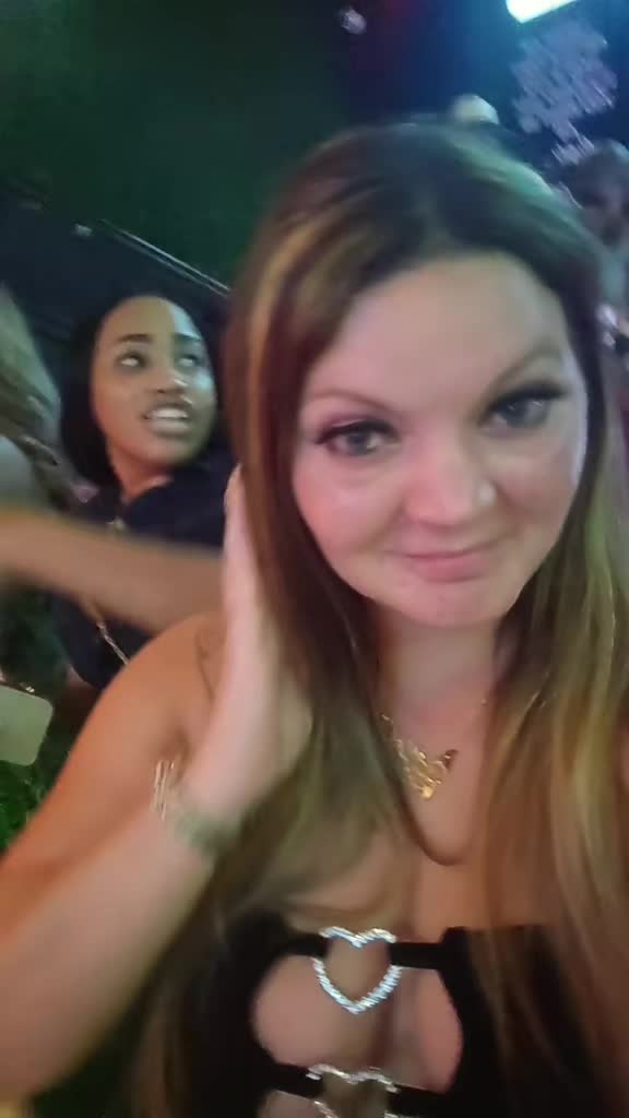 @Barrieshia🤑