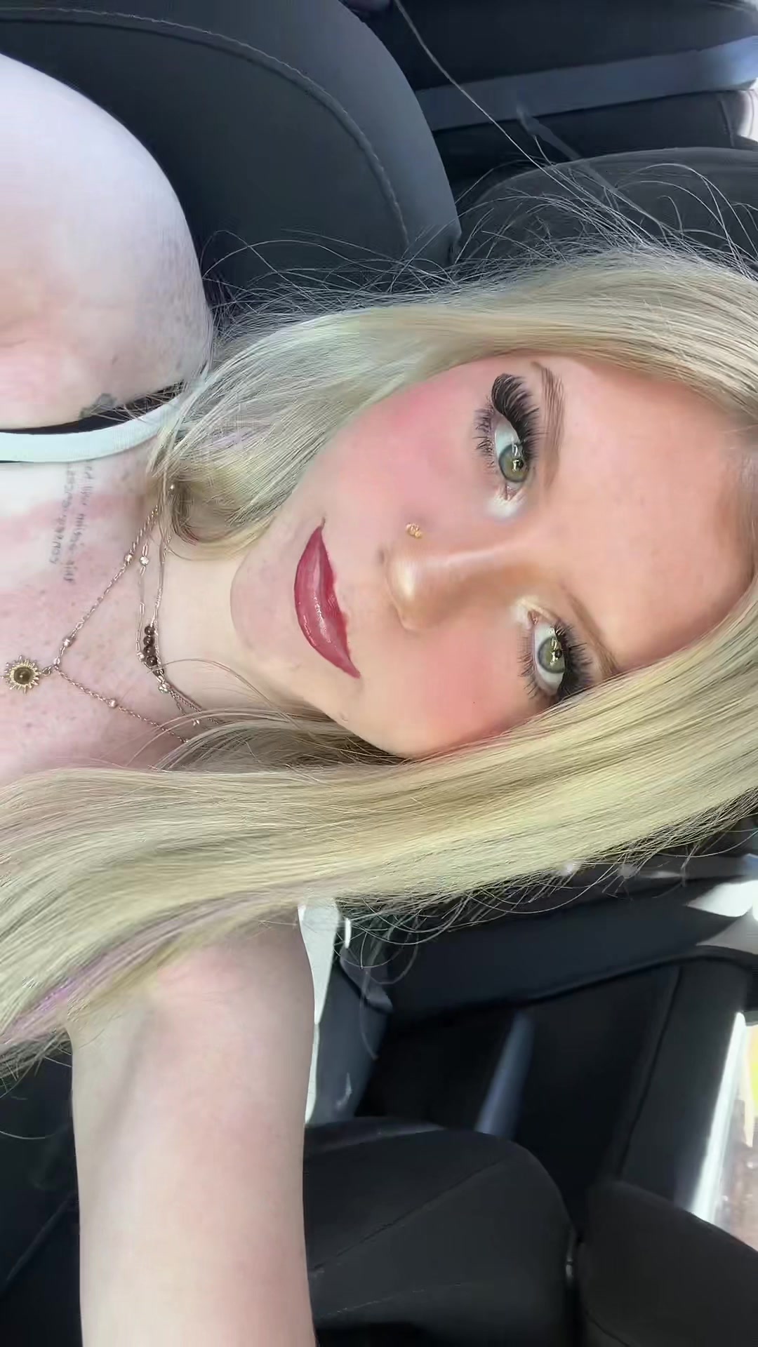 @notaubree