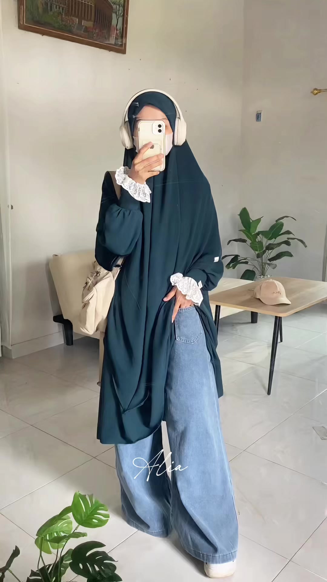 @Alia