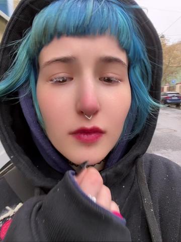 @Molli🫂