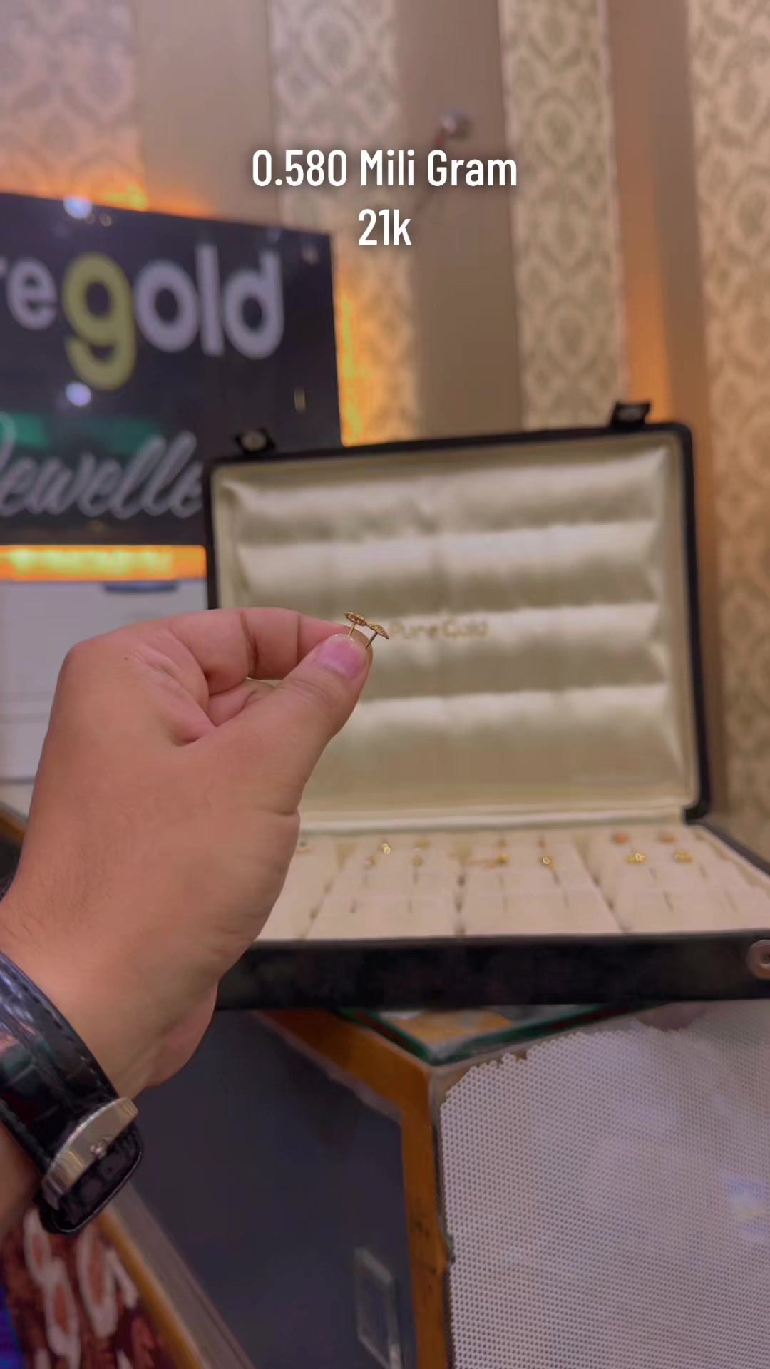 @PURE GOLD JEWELLER