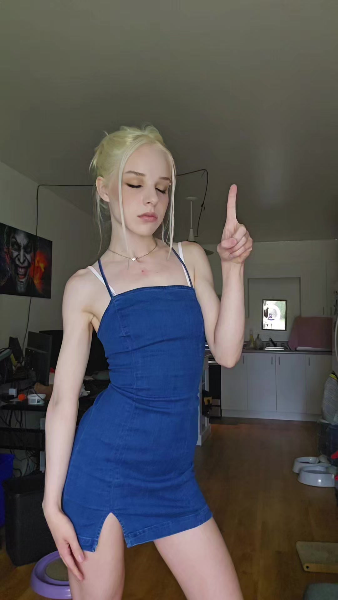 @Lilie De Lorimier