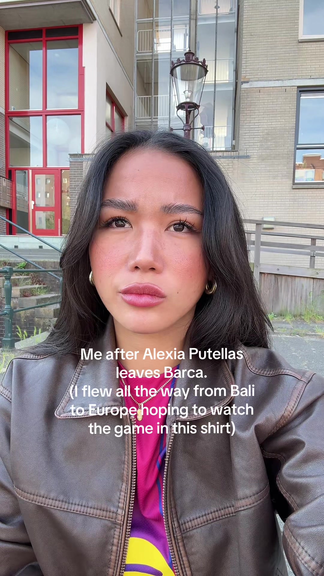 @Laura Siburian