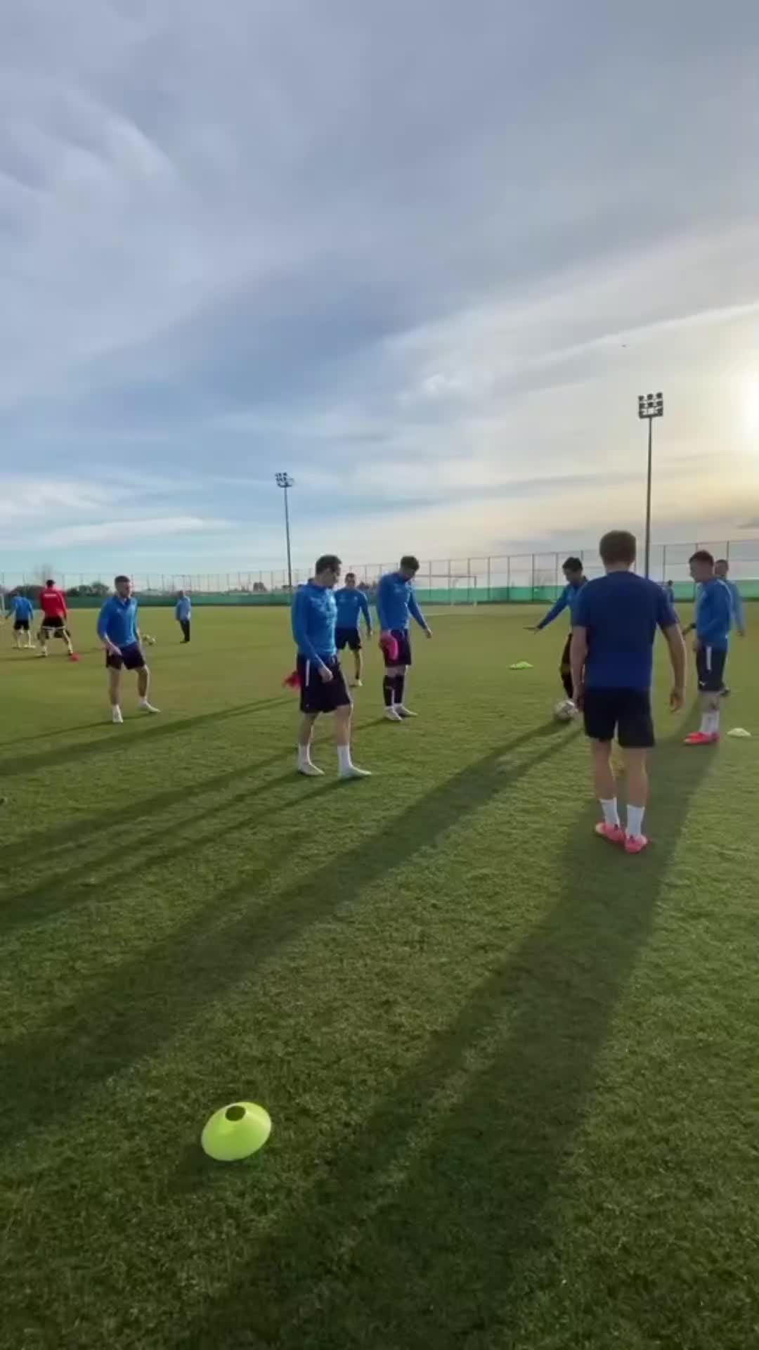 @данил на связи