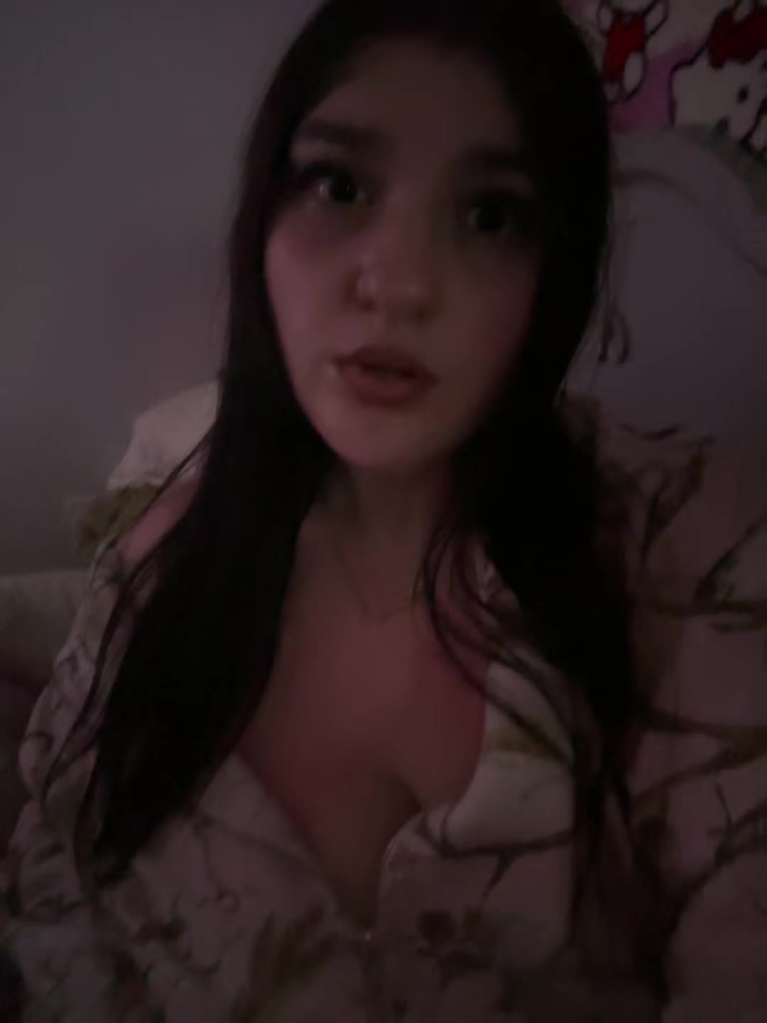 @🖤