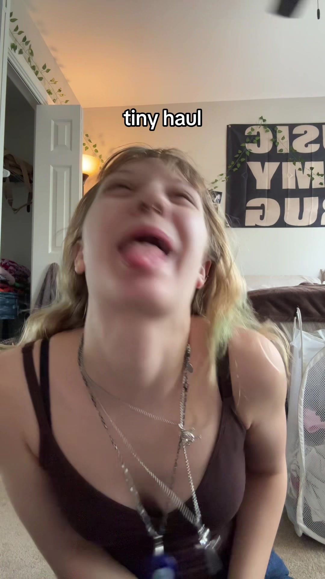 @Faye