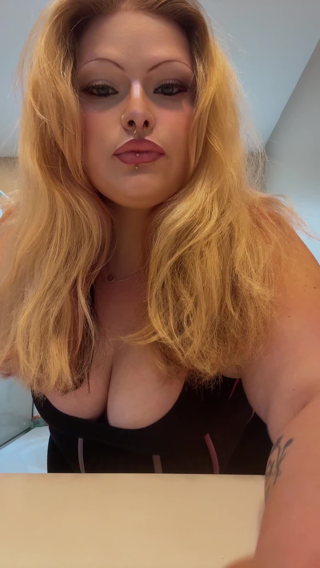 @hxneyhaleyy