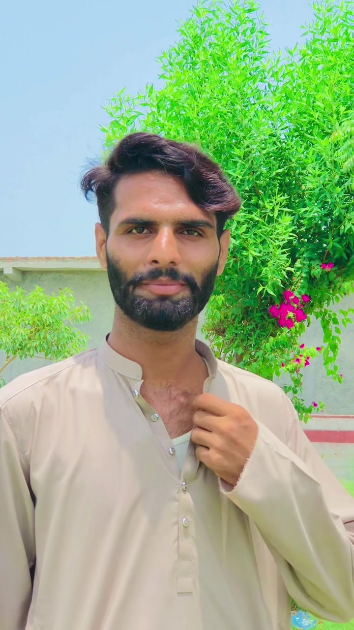 @Zubair 👑💖 KING
