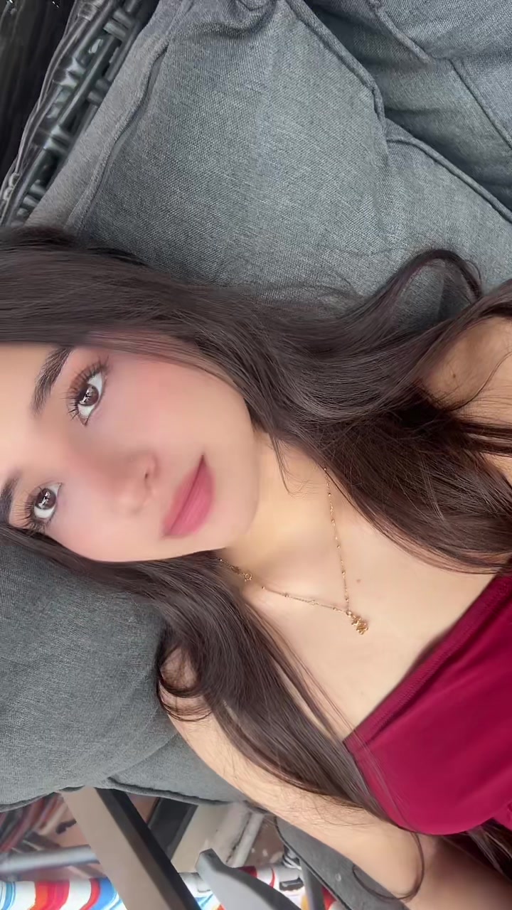 @Noemy🦋