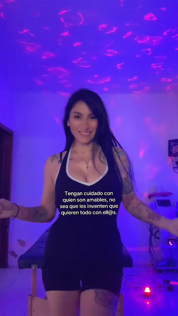 @✨👑Mariel💫✨🖤