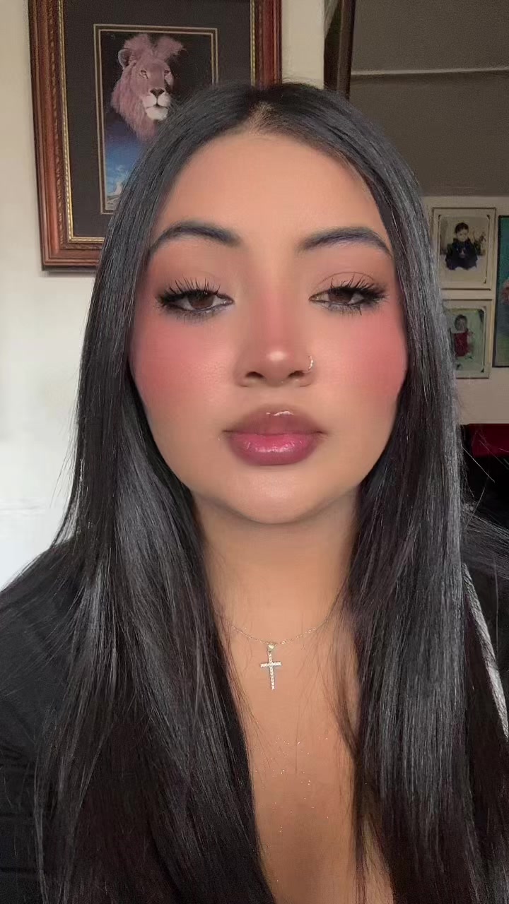 @Angie_.๐