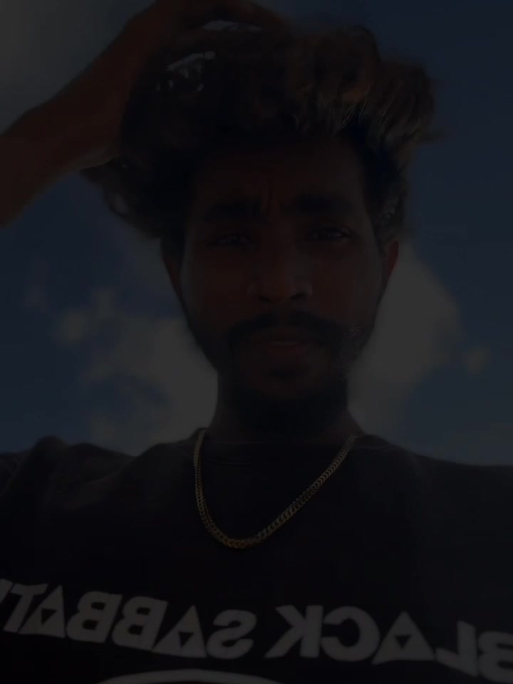 @𝐍𝐚𝐝𝐮𝐧 𝐇𝐚𝐧𝐬𝐚𝐧𝐚⚓🇱🇰