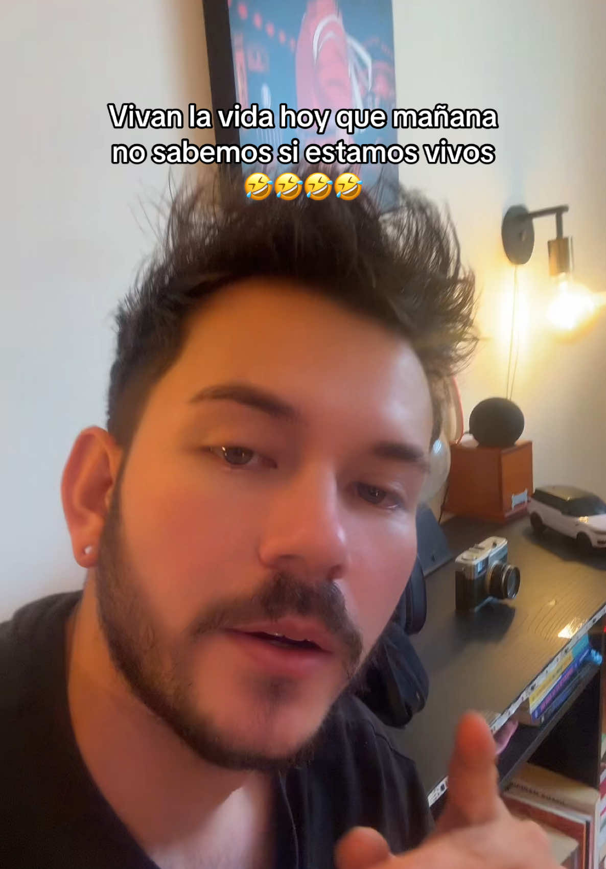 @soyzatt