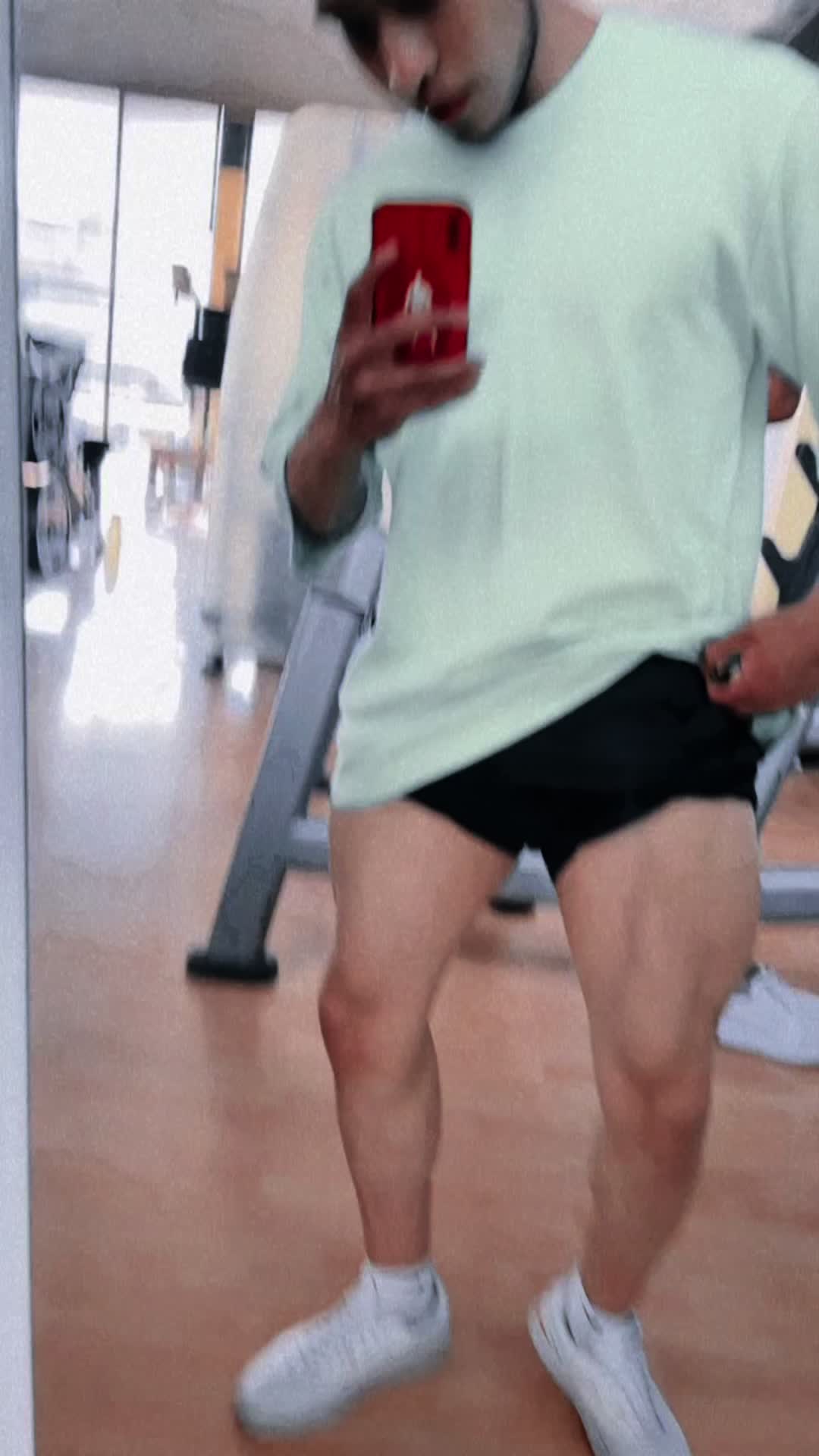 @Eliud Physique