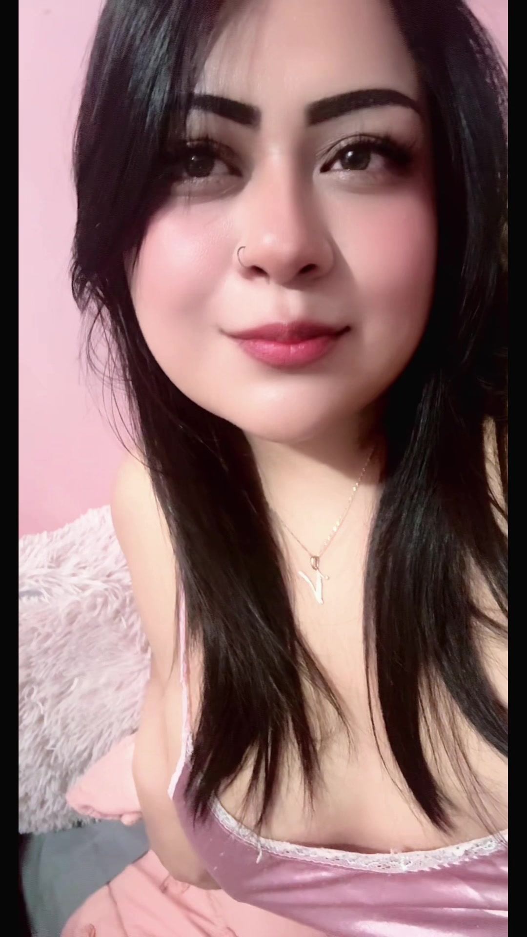 @Vaneeza Garza🖤