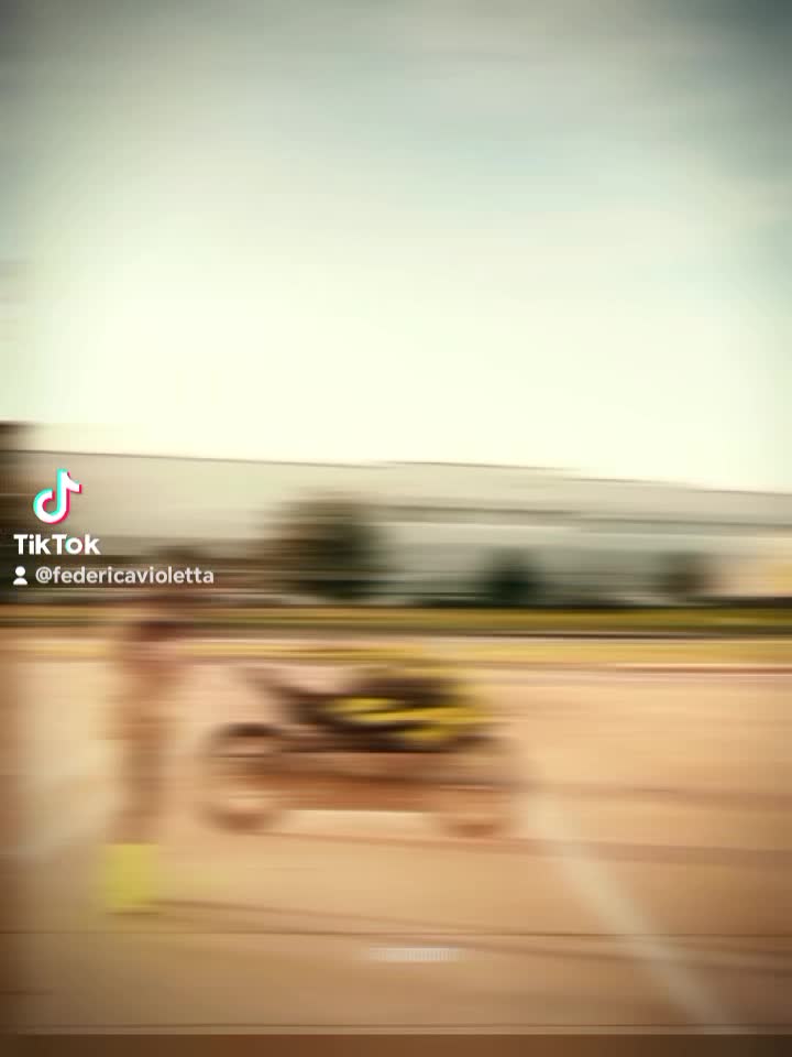 @🩷🌷𝓑𝓲𝓴𝓮𝓻 𝓕𝓪𝓷🏍️❤️