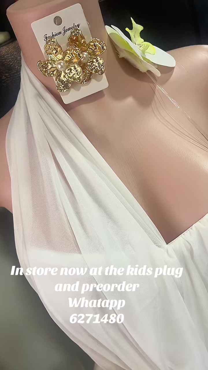 @The kids plug and preorder