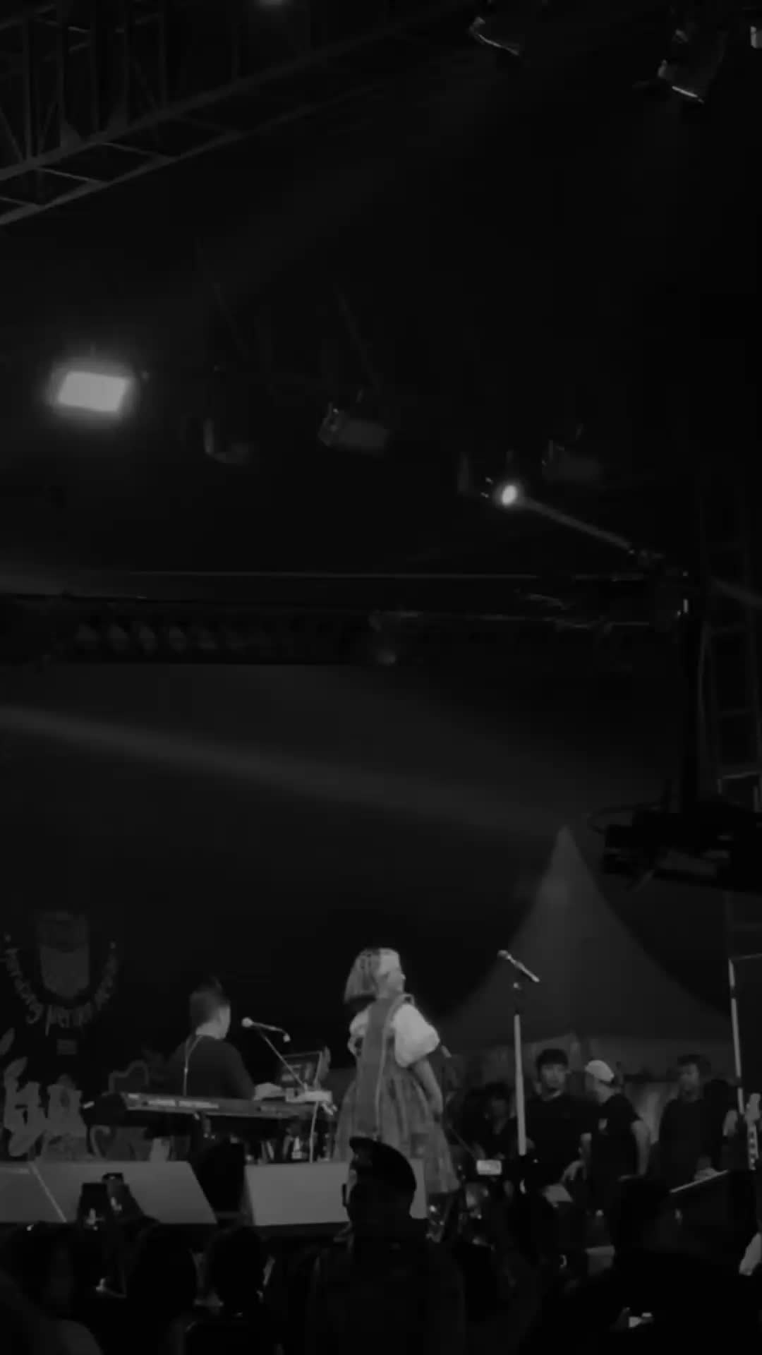 @𝙥𝙡𝙖𝙮𝙡𝙞𝙨𝙩 𝙠𝙞𝙩𝙖🎧