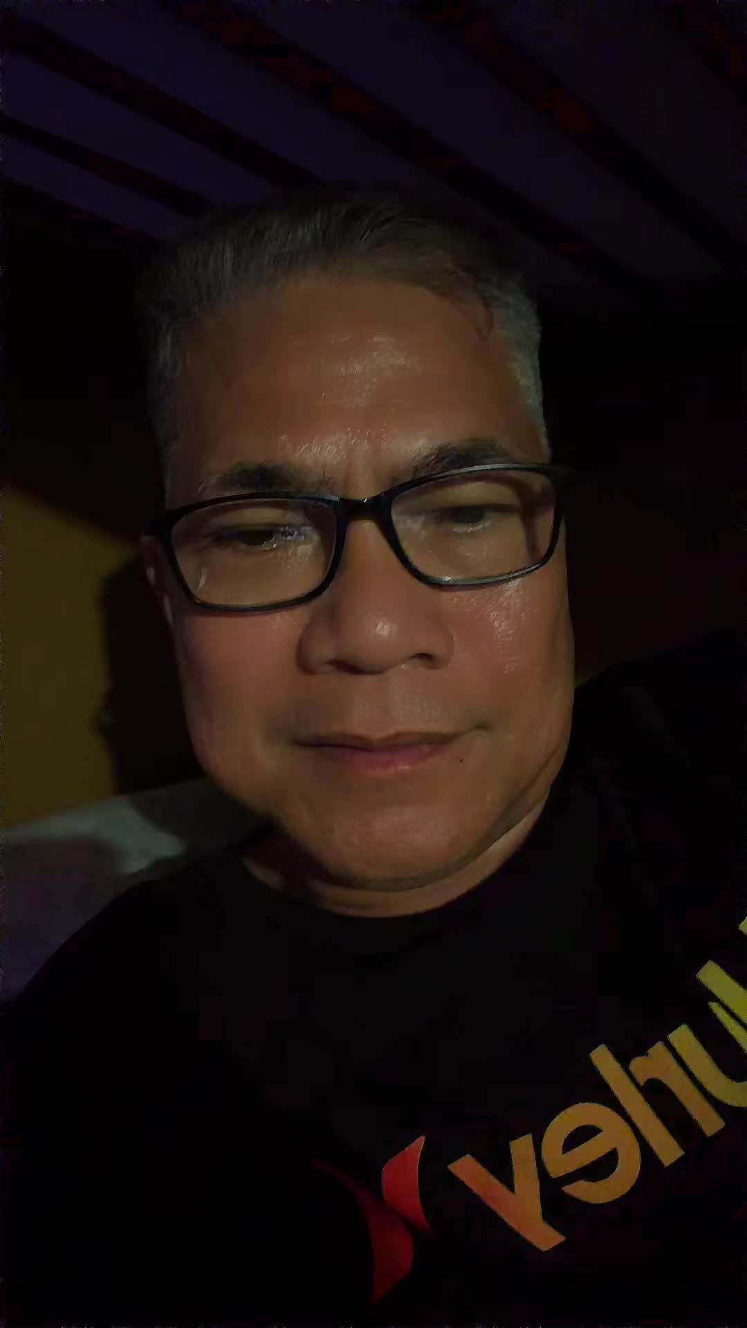@Kneeroh