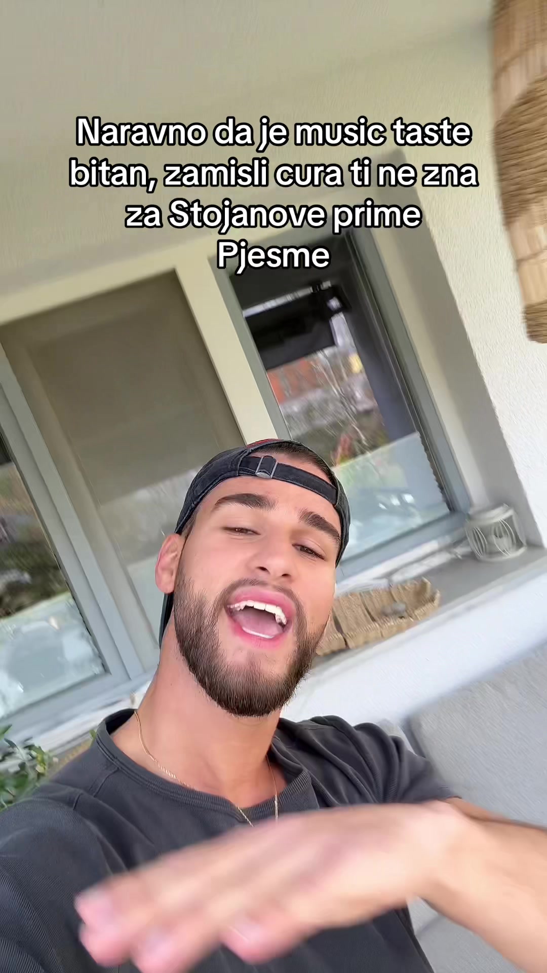 @domioffiziell