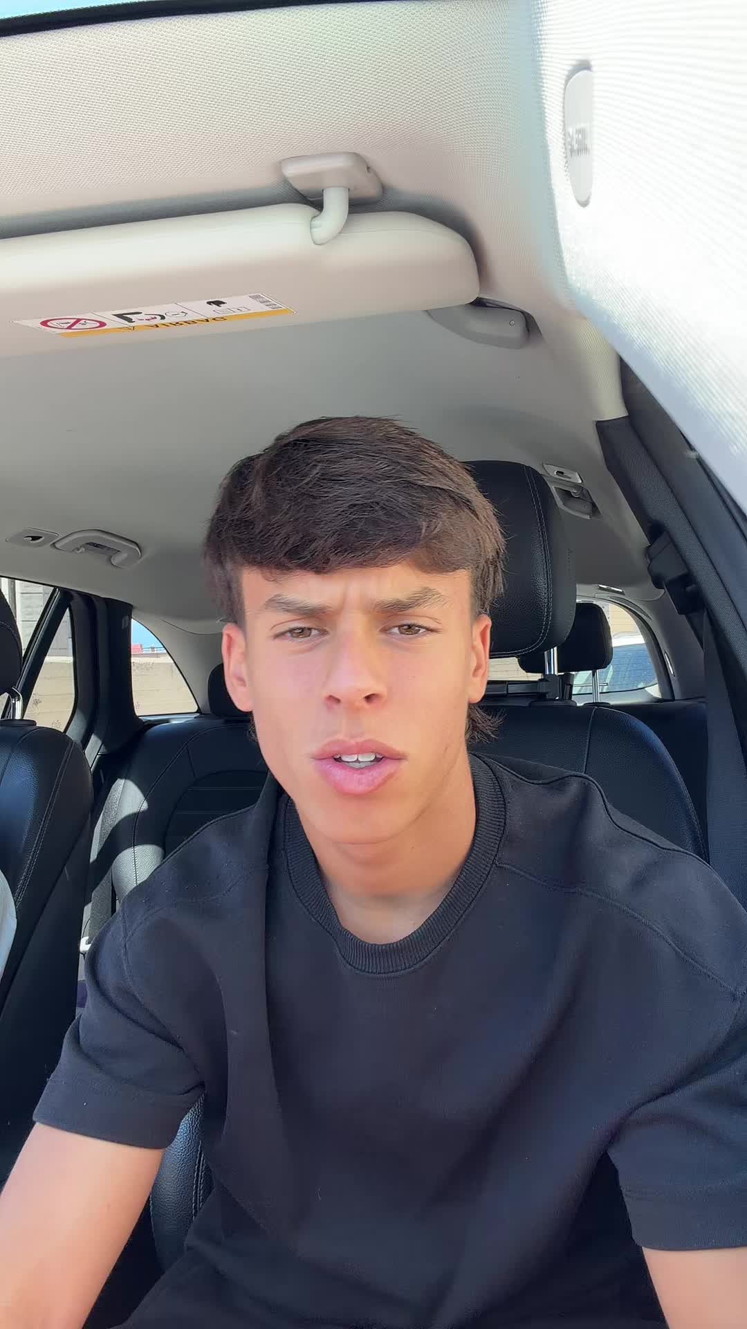 @Mickygonv