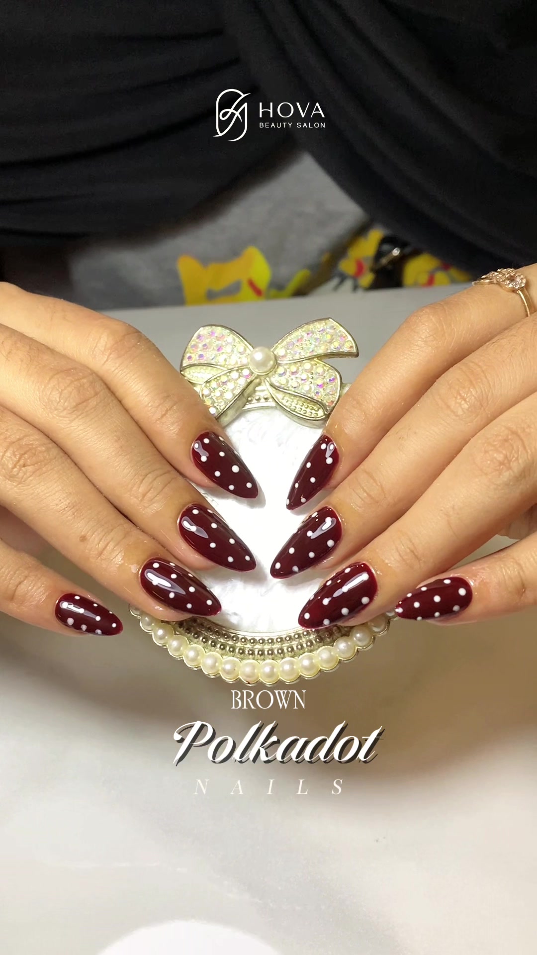@Hova Beauty Bar