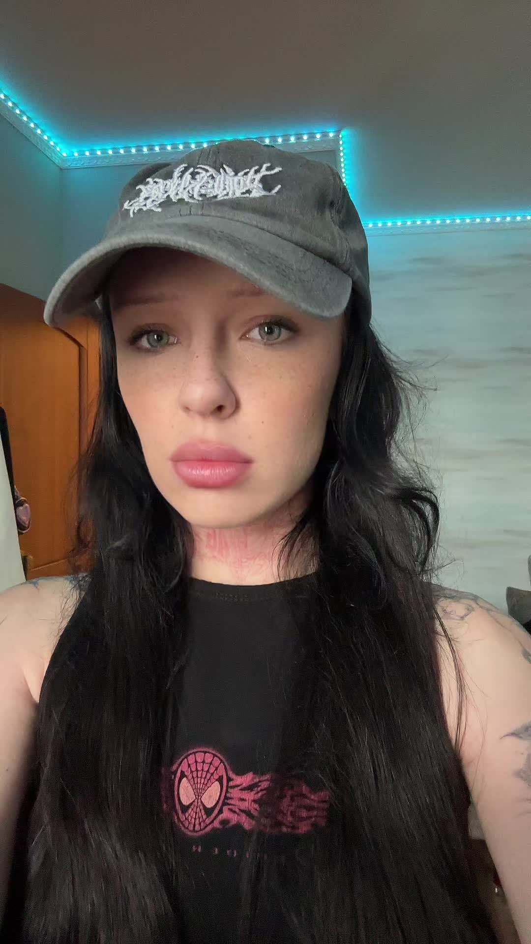 @SashaSnus