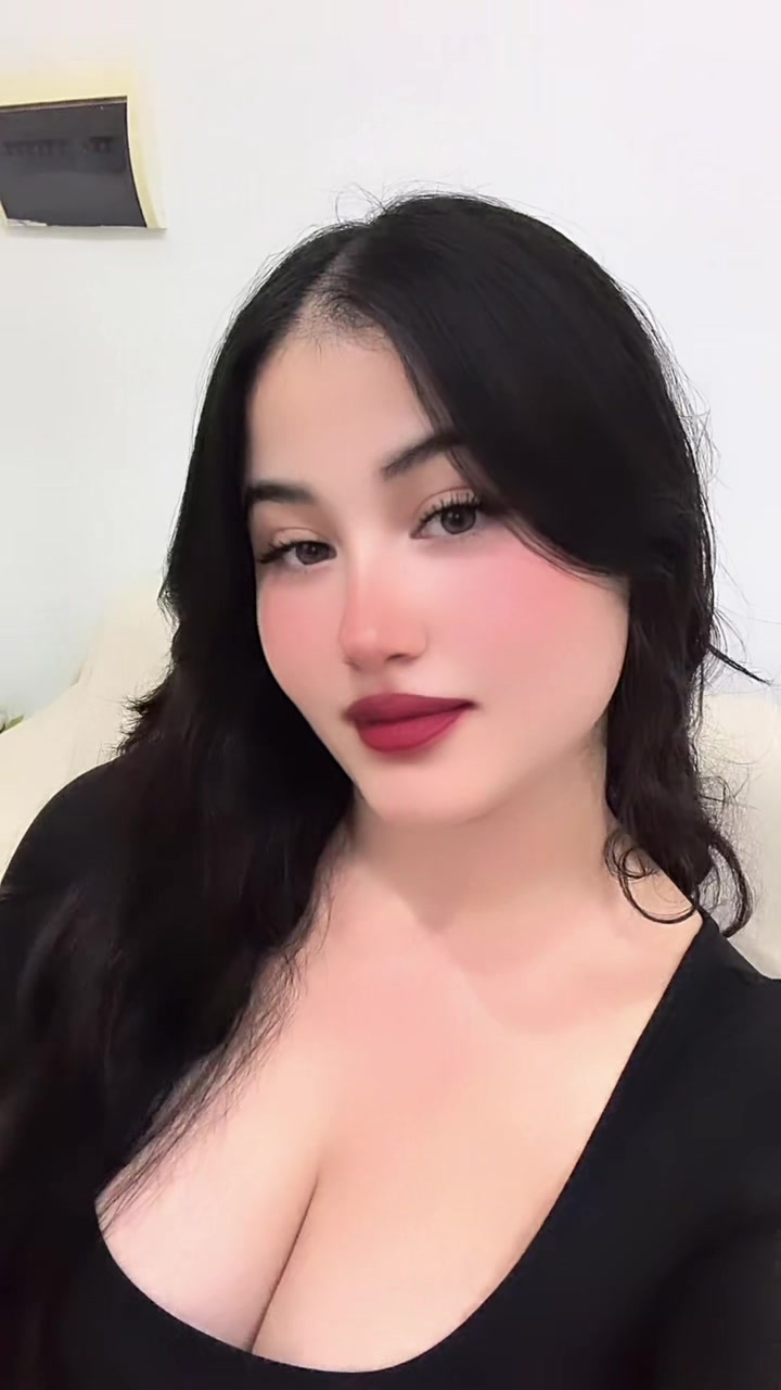 @khouloudsahnouni1