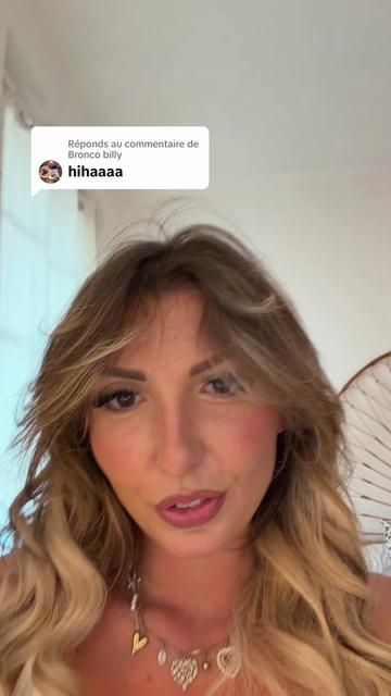 @Capucine