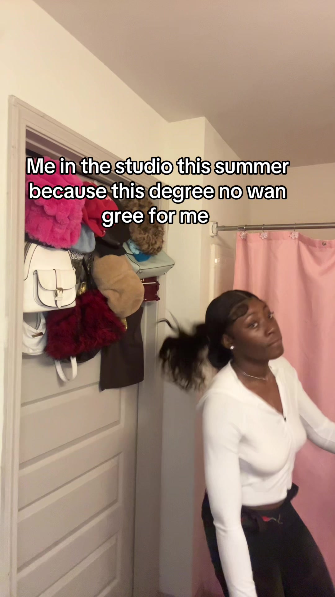 @Ayotee