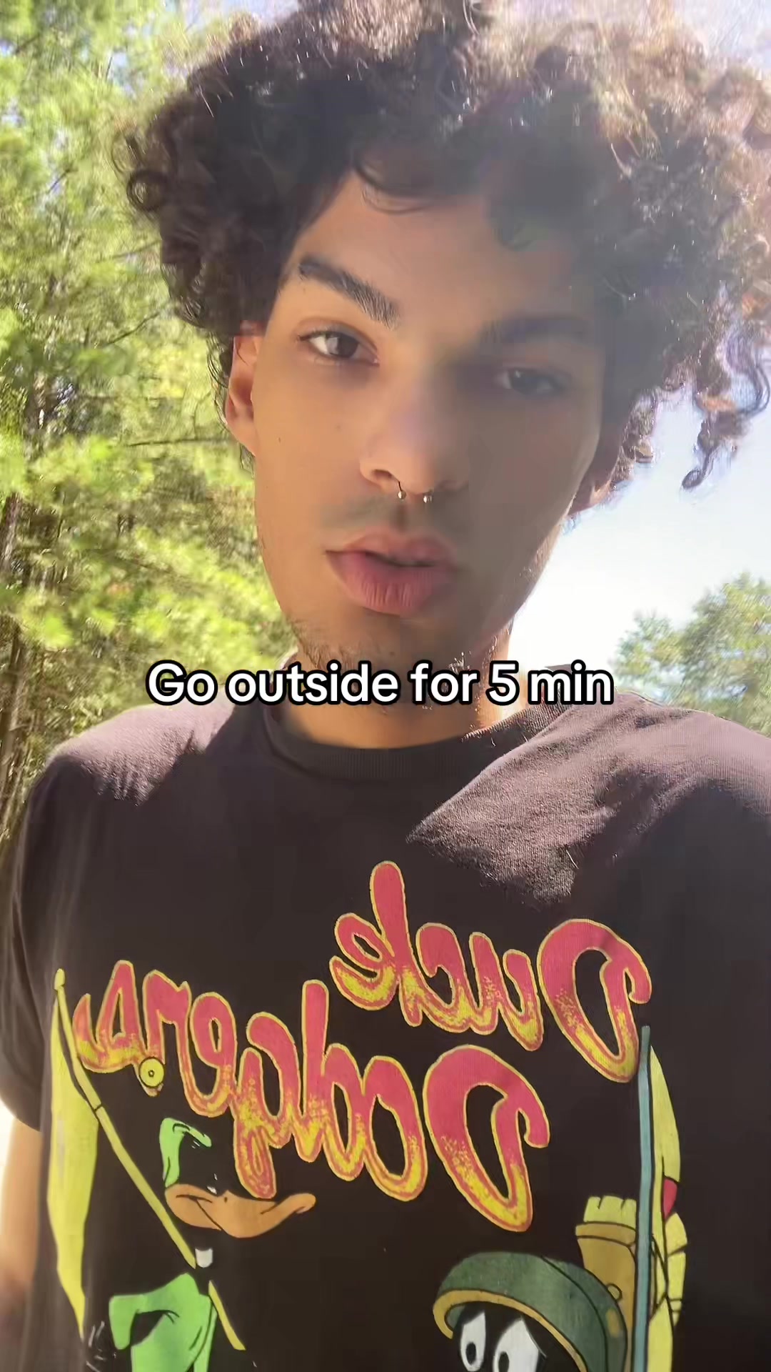 @:3