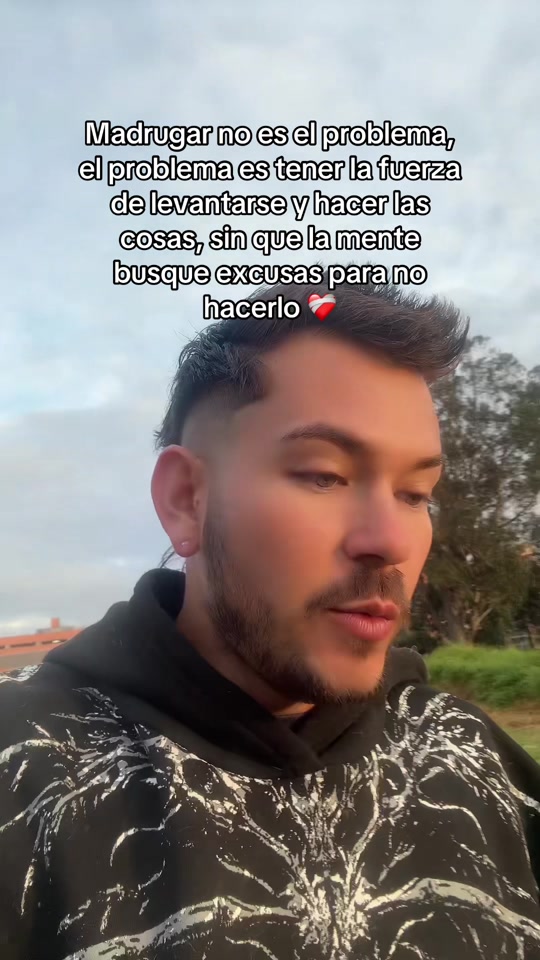 @soyzatt