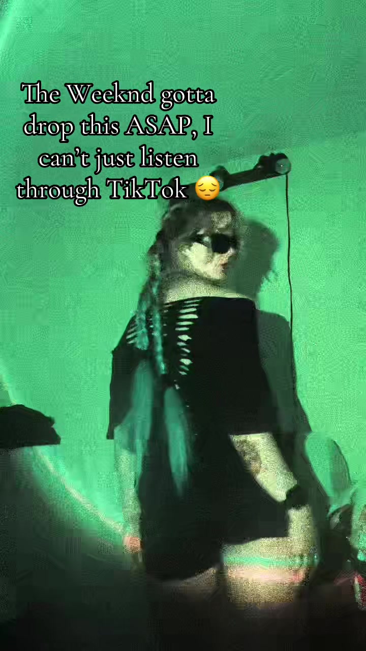 @E:)