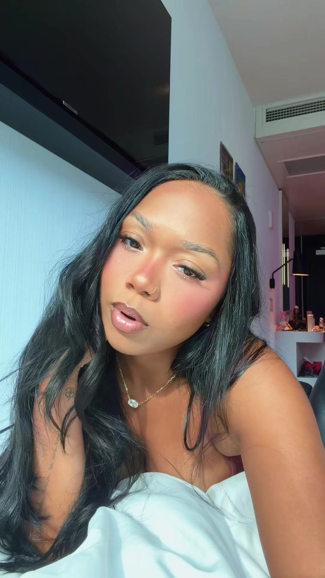 @arajenee