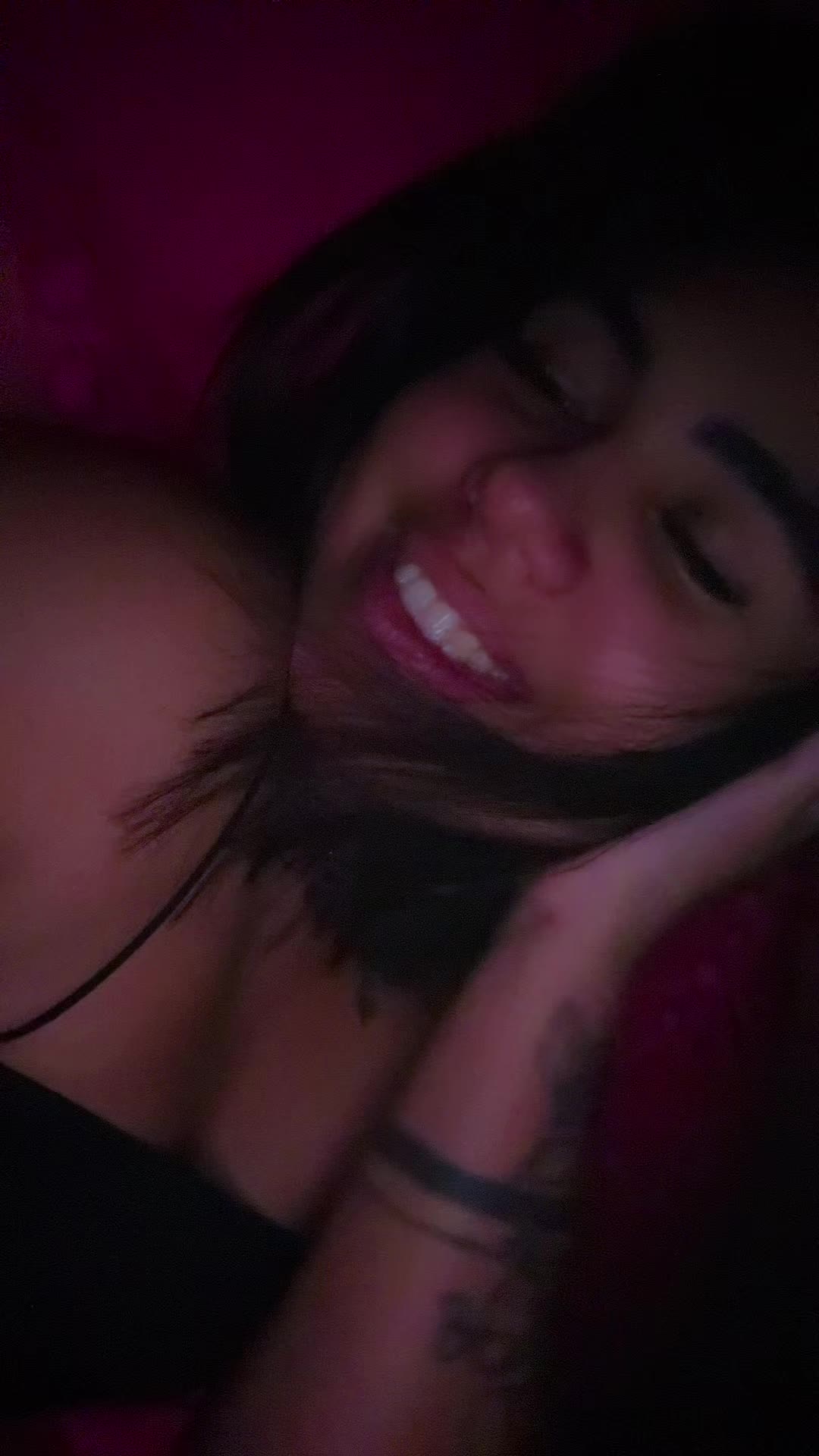 @𝙷𝙴𝙻. 🥀