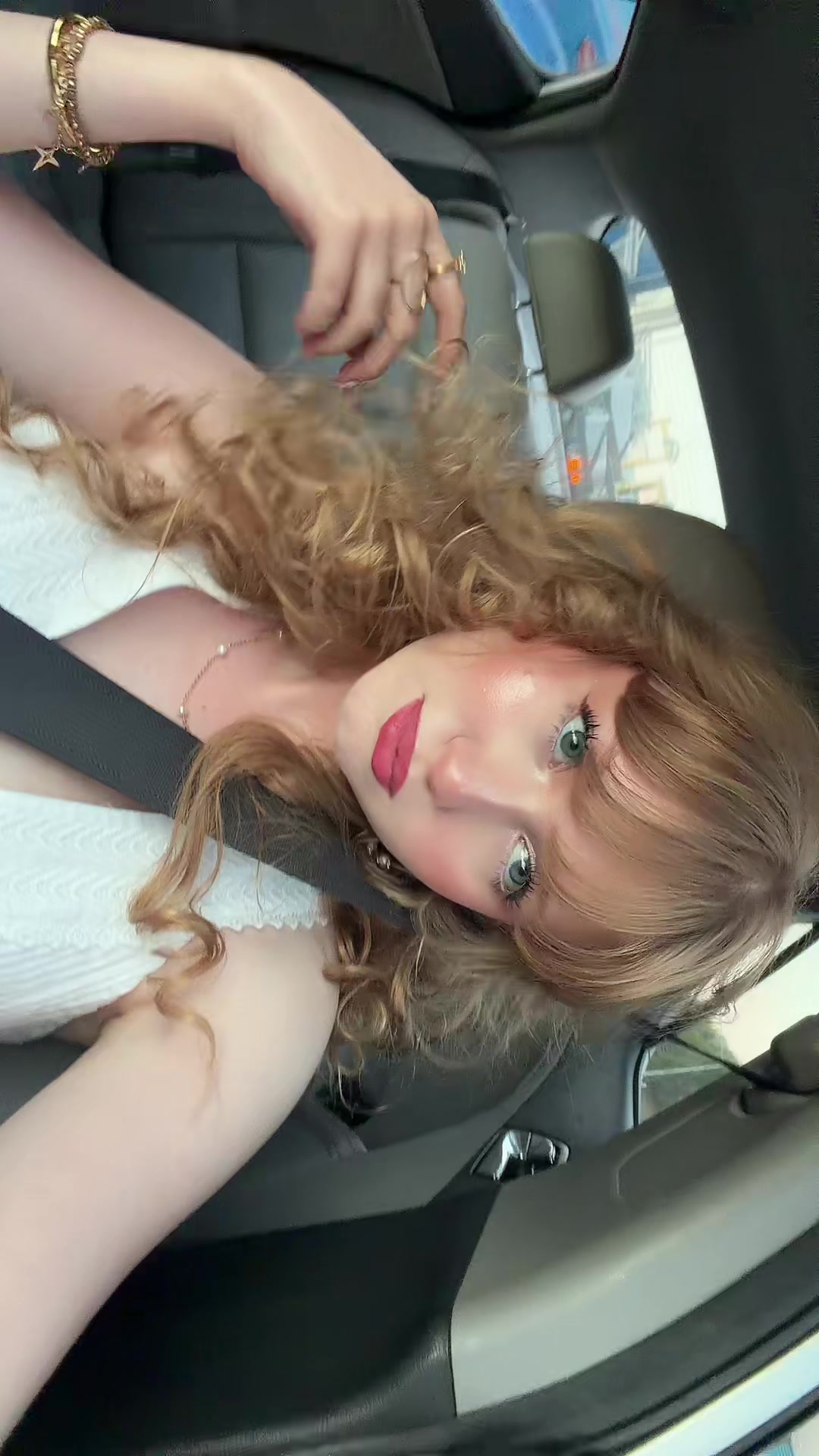 @AbigailZoeLewis